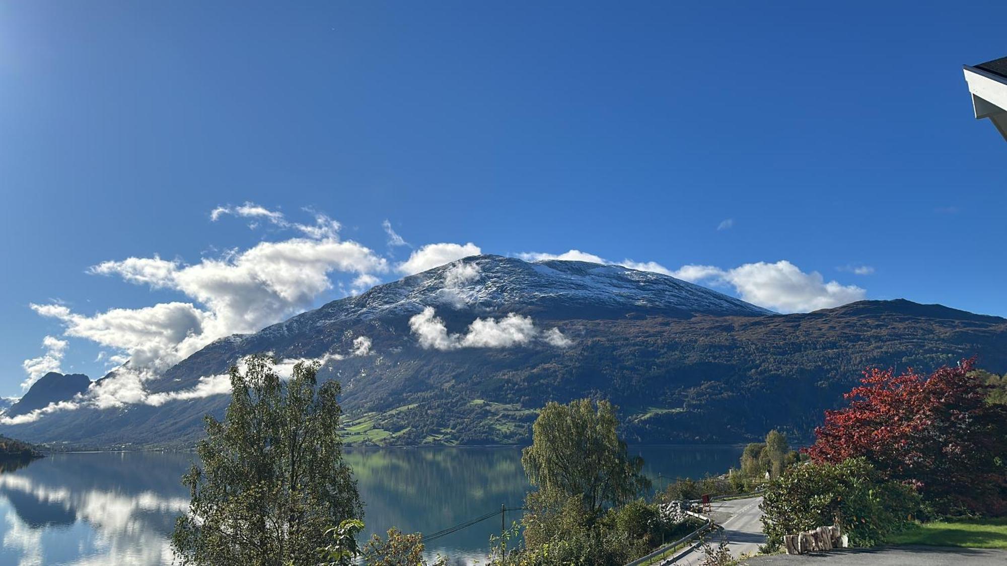 Solvik #Apartment #Loen Exterior foto